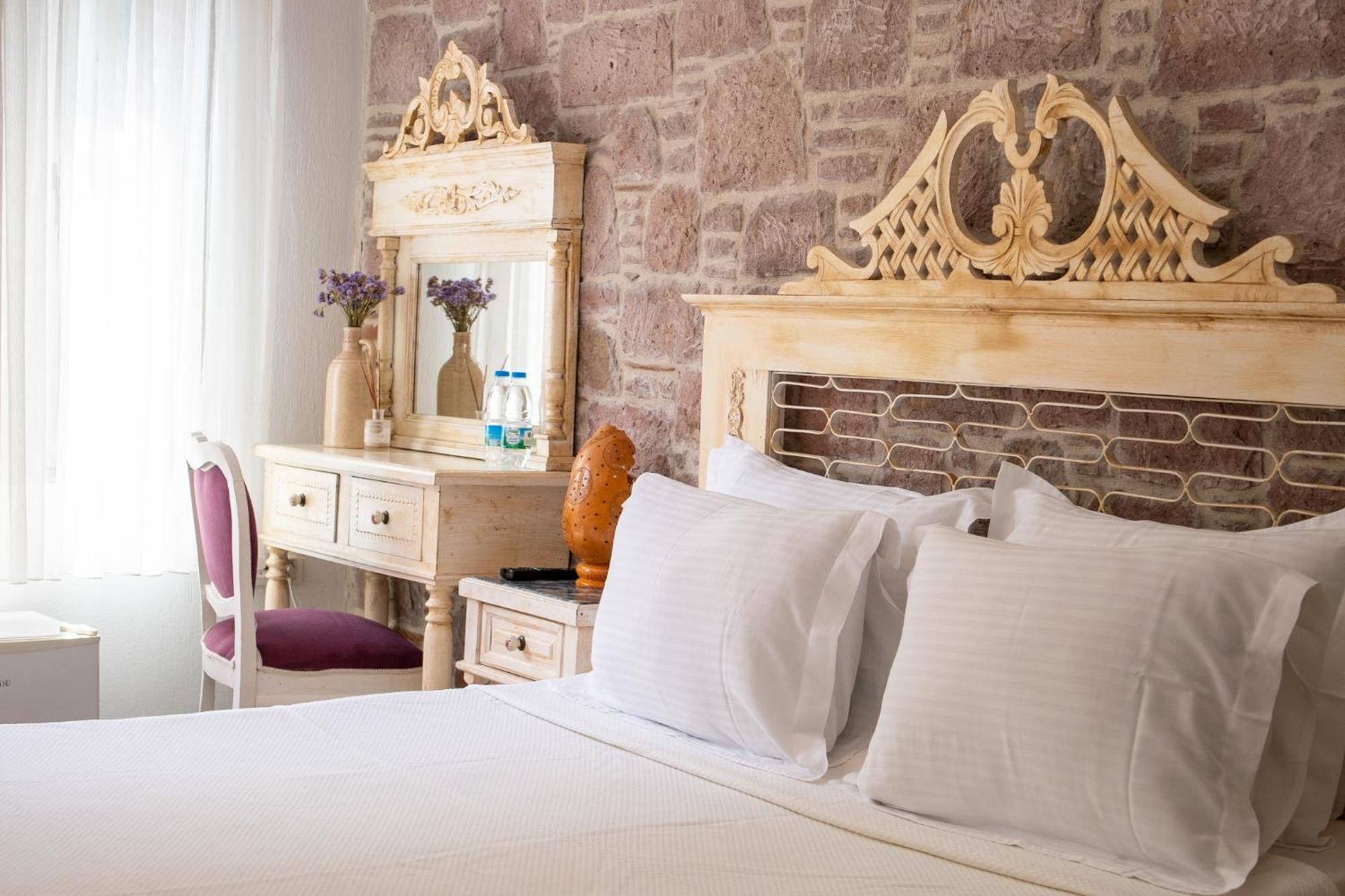 Ayvalı Cunda Mor Limon Otel מראה חיצוני תמונה
